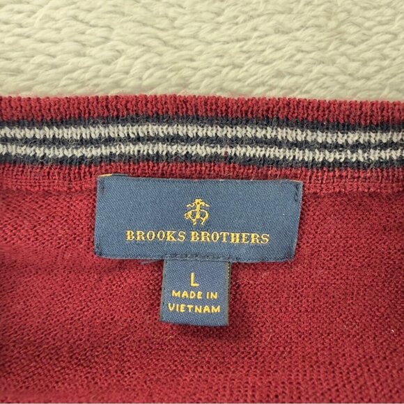 Brooks Brothers Men's Size Large 100% Merino Wool Red Sweater Made in Vietnam - Picture 2 of 10